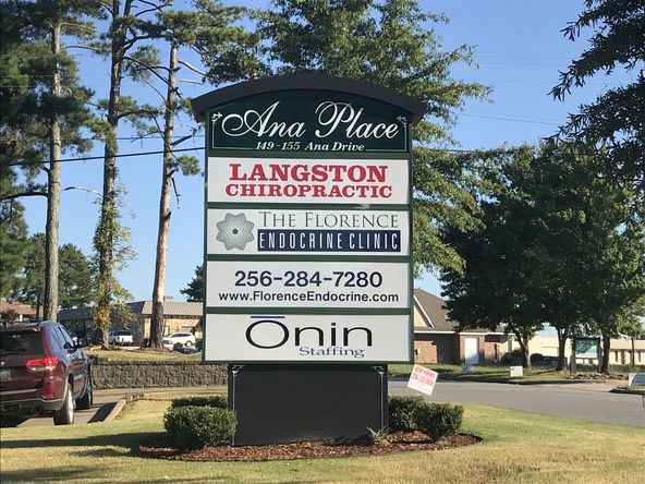 Ana Place: 141-155 Ana Dr, Florence, AL 35630